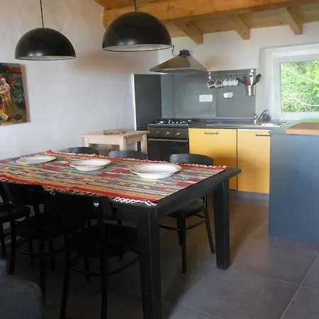 Apartment Casa Candi Vezzano Ligure